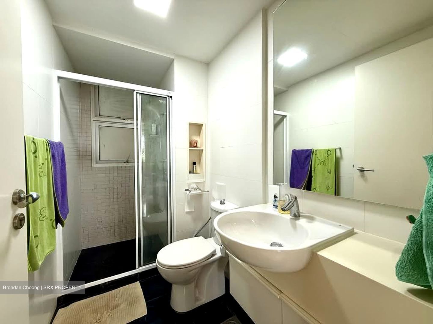 The Esparis (D18), Condominium #573706011
